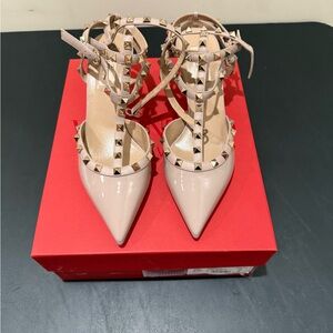 NEW Valentino Garavani Rockstud Pumps 65mm Blush size 40